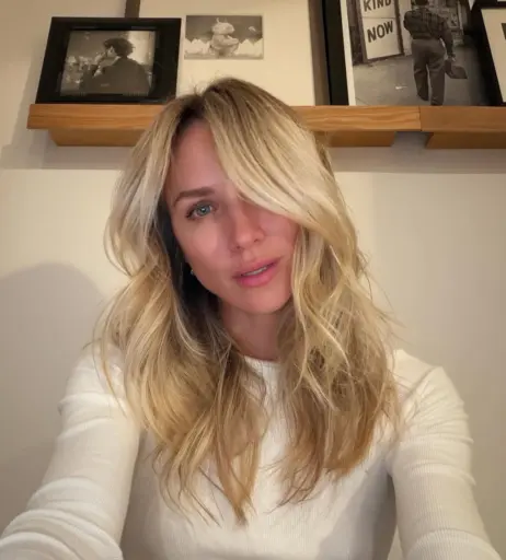 Image 23392253 from Shantel VanSanten