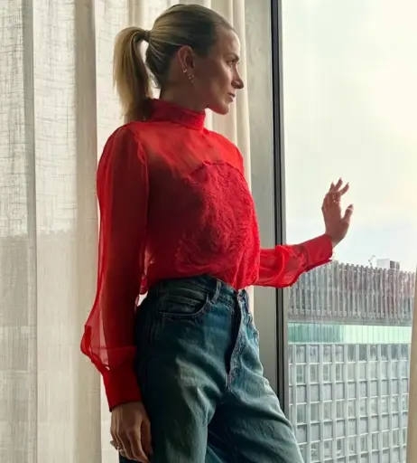 Image 23392251 from Shantel VanSanten