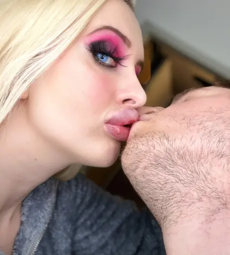 Image 2322513 from Vivian Rose