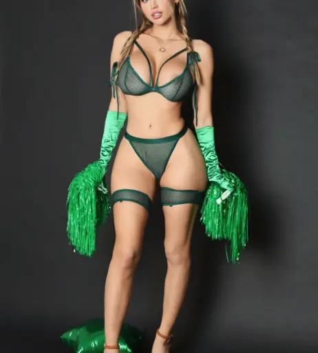 Image 23221360 from Mikayla Demaiter