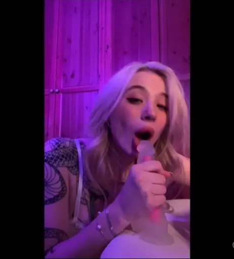 Image 2323105 from Milla Secret