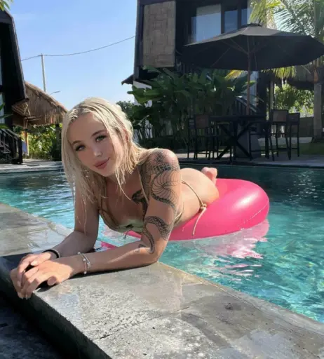 Image 2317093 from Milla Secret