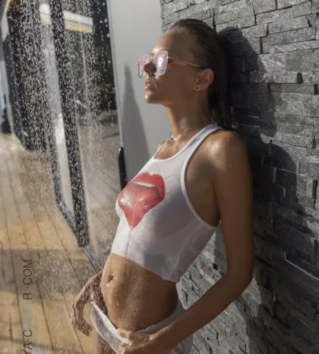 Image 2311512 from Katya Clover