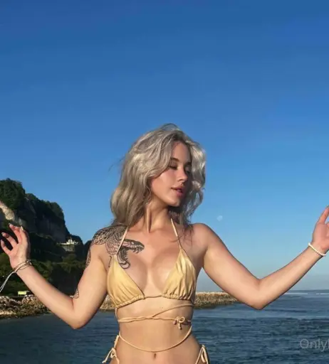 Image 2312858 from Milla Secret