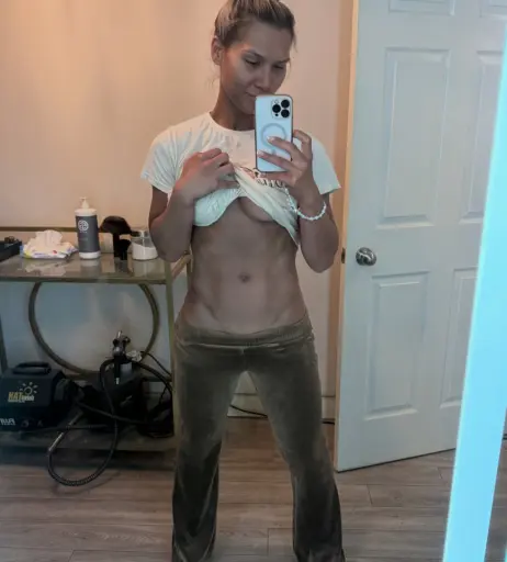 Image 23059721 from canadiandestoryer/Gisele Shaw OnlyFans