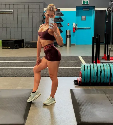Image 23059716 from canadiandestoryer/Gisele Shaw OnlyFans