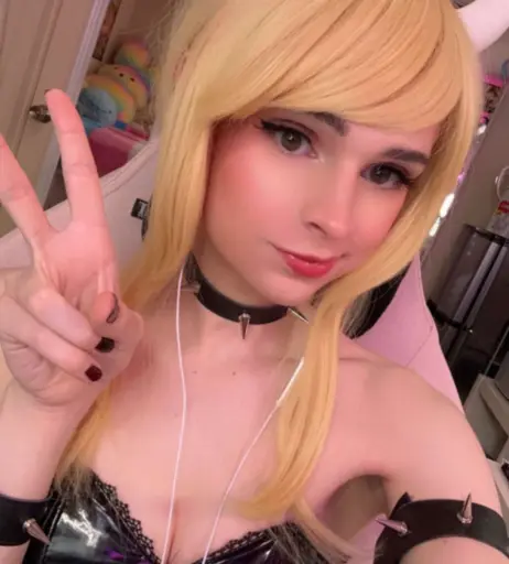 Image 23061325 from its_peachybunnn