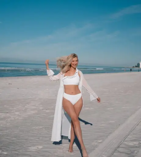 Image 23069838 from Noelle Foley