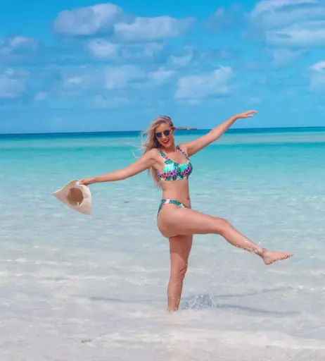 Image 23069625 from Noelle Foley