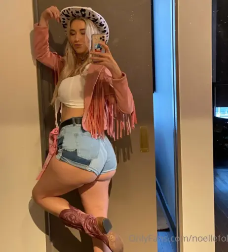 Image 23069324 from Noelle Foley