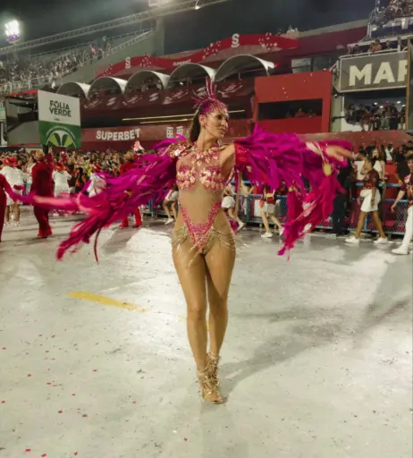 Image 23074108 from Lívia Andrade