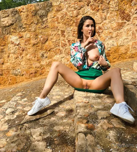Image 23046746 from Nephael - French TV Presenter