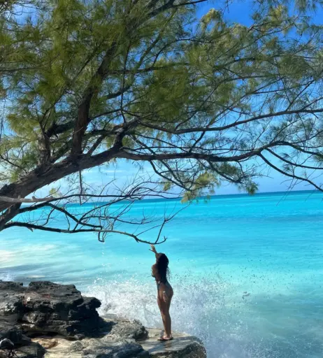 Image 23042065 from Bella Ramirez/bellarmrz