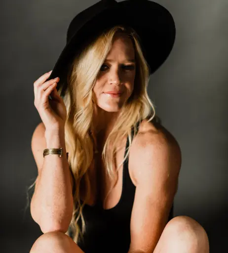 Image 23049908 from Holly Holm