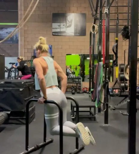Image 23049972 from Holly Holm