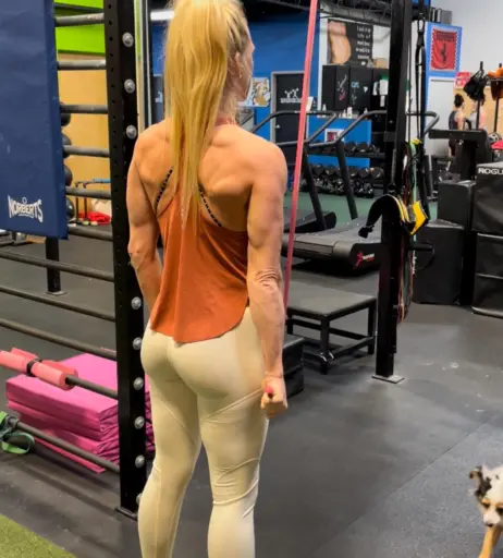 Image 23049975 from Holly Holm