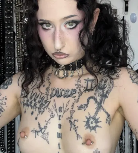 Image 23014308 from obedientslxt / obedientxslut / Baby Girl Chlo