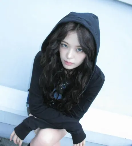 Image 23028992 from An Yujin 안유진 | YUJIN