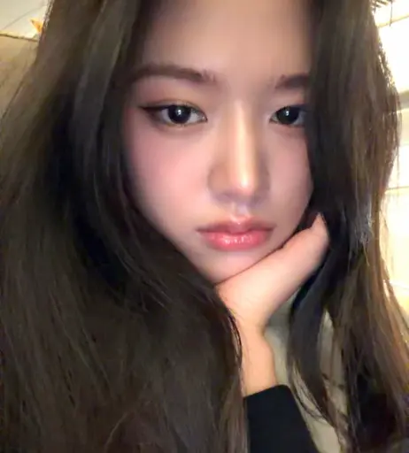 Image 23028889 from An Yujin 안유진 | YUJIN