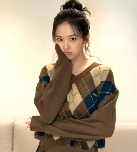 Image 23028830 from An Yujin 안유진 | YUJIN