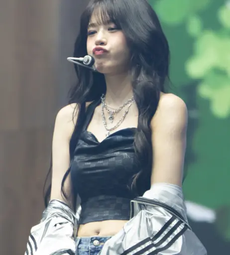 Image 23028681 from An Yujin 안유진 | YUJIN