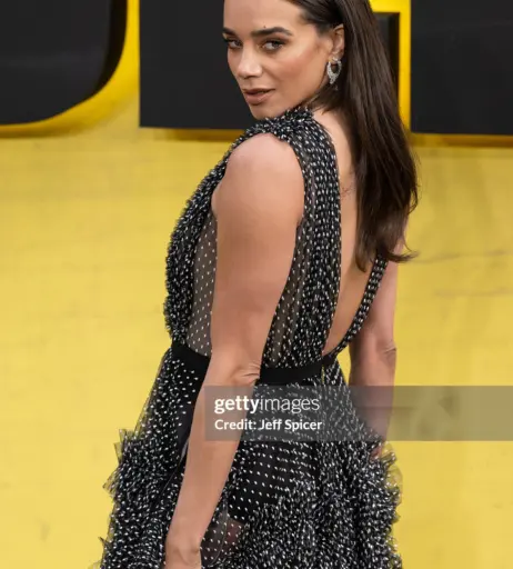 Image 23028387 from Hannah John-Kamen