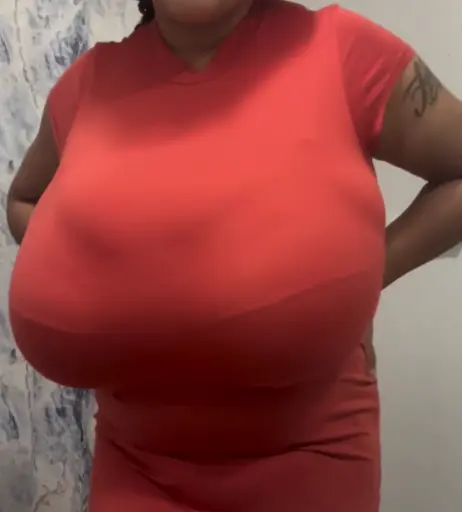 Image 23024675 from Roxi Red