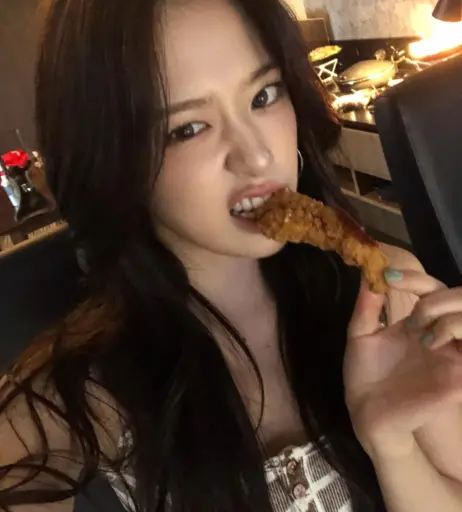 Image 23029093 from An Yujin 안유진 | YUJIN