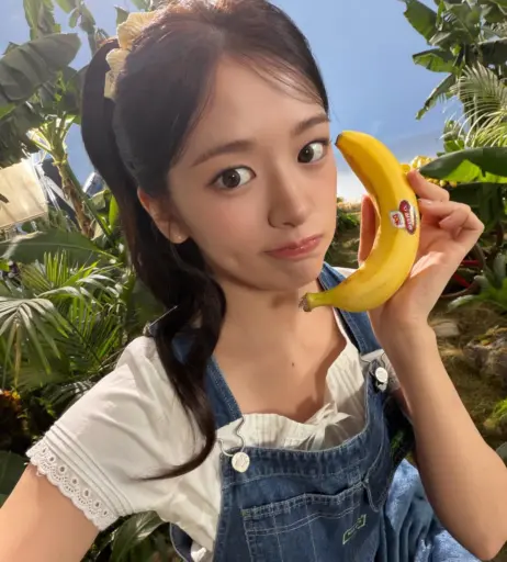 Image 23029012 from An Yujin 안유진 | YUJIN