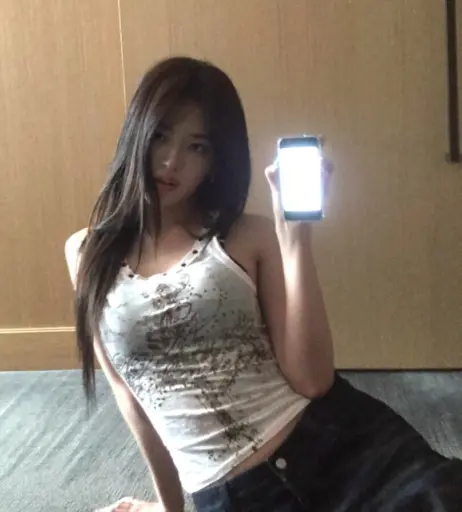 Image 23029064 from An Yujin 안유진 | YUJIN