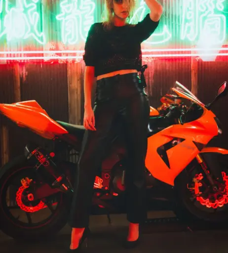 Image 23004622 from Maude Garrett