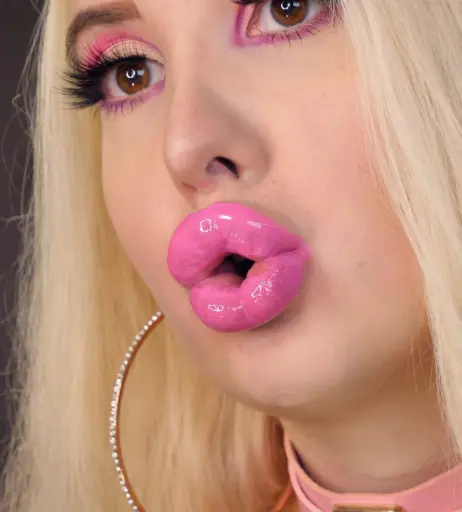 Image 2300073 from Vivian Rose