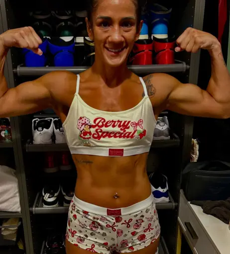 Image 23088813 from Amanda Serrano / Puerto Rican Boxer