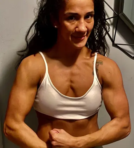 Image 23088584 from Amanda Serrano / Puerto Rican Boxer