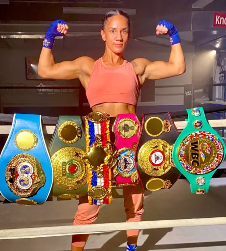 Image 23088562 from Amanda Serrano / Puerto Rican Boxer