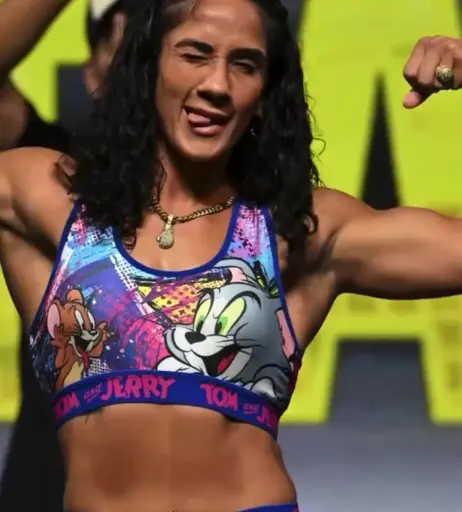 Image 23088790 from Amanda Serrano / Puerto Rican Boxer
