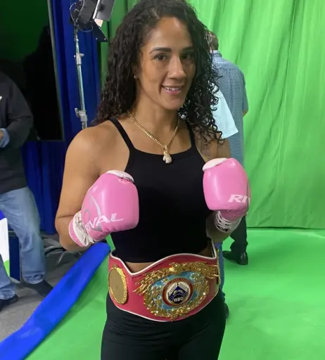 Image 23088663 from Amanda Serrano / Puerto Rican Boxer