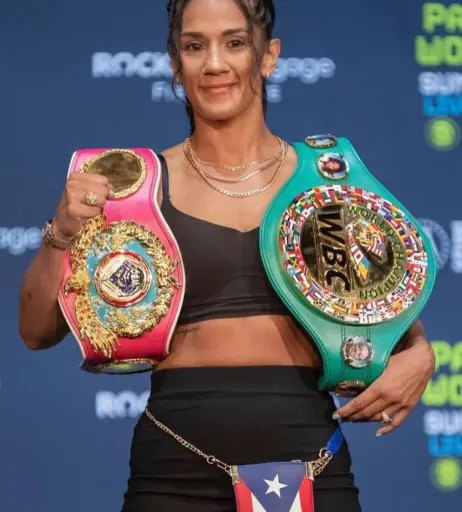 Image 23088645 from Amanda Serrano / Puerto Rican Boxer