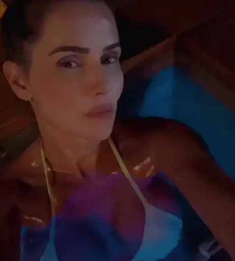 Image 23085231 from Deborah Secco