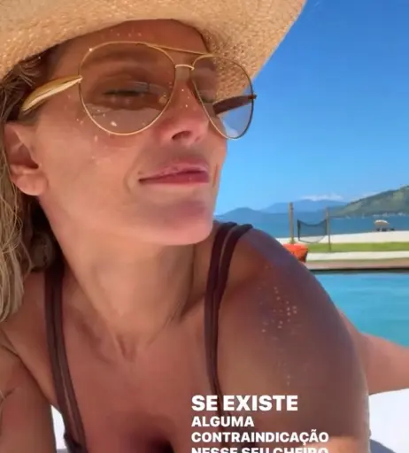 Image 23086305 from Deborah Secco