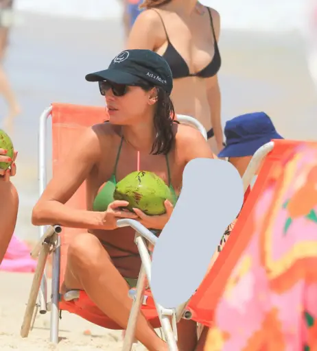 Image 23082249 from Deborah Secco
