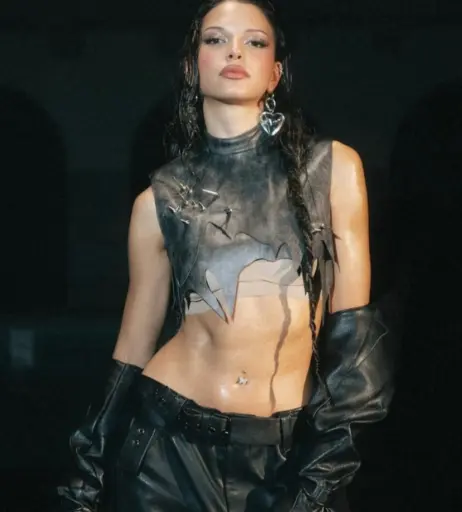 Image 2896479 from Nina Chuba