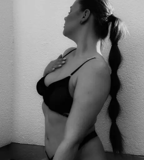 Image 2899190 from Evyjtz22