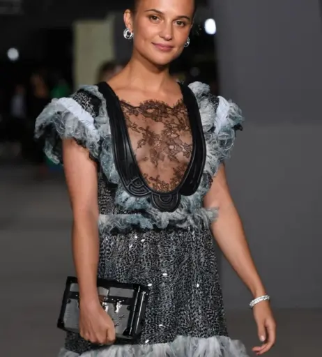 Image 2885178 from Alicia Vikander