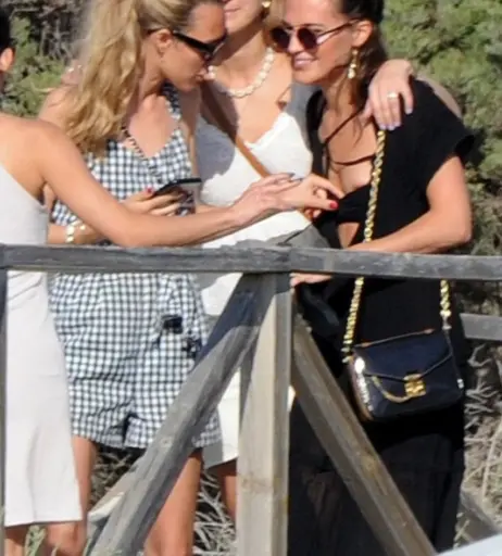 Image 2884806 from Alicia Vikander