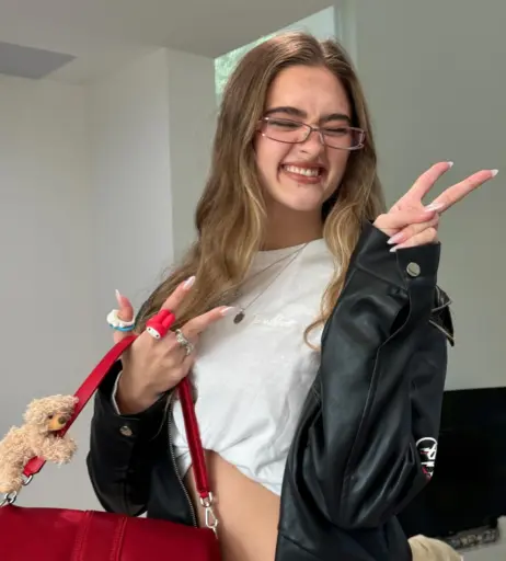 Image 2884462 from Lizzy Greene