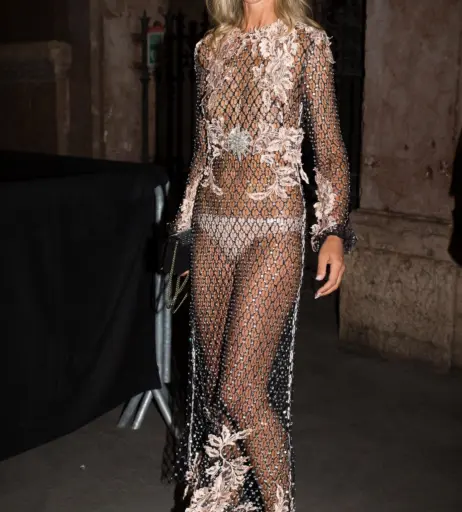 Image 2881016 from Lady Victoria Hervey