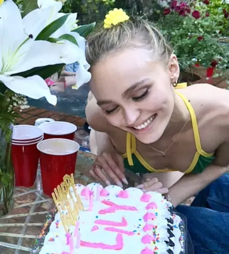 Image 2882875 from Lily-Rose Depp