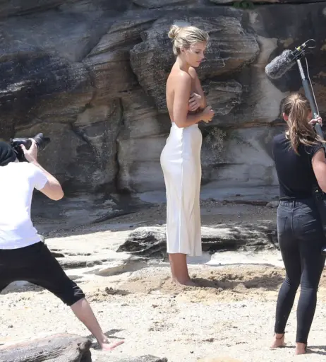 Image 2882680 from Natasha Oakley