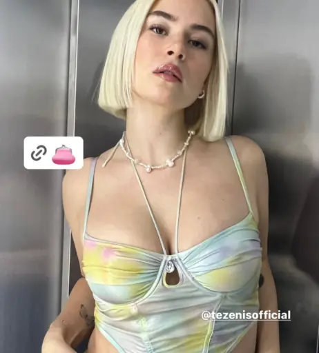 Image 2883525 from Mathea